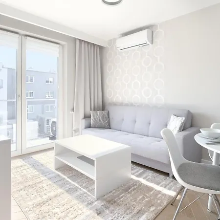 Prywatne Sun & Snow W Porta Mare Apartment *